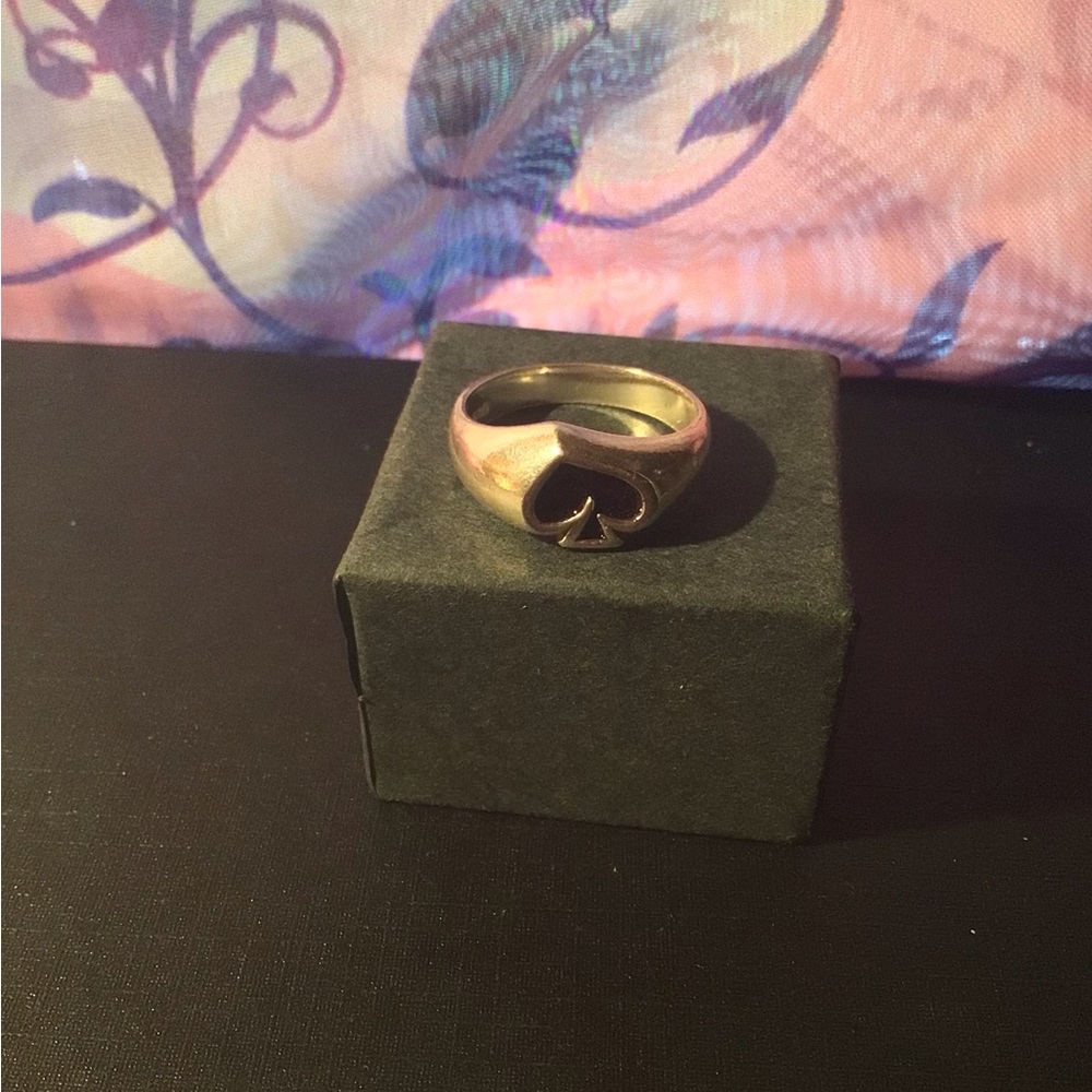 Vintage spade ring